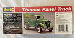 Revell Thames Panel Truck 1/25 Scale Plastic Model Kit Factory Sealed