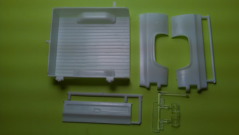 1977 Chevy GMC 4×4 Pickup Truck 1/24 bed box tail gate lamp light model car part
