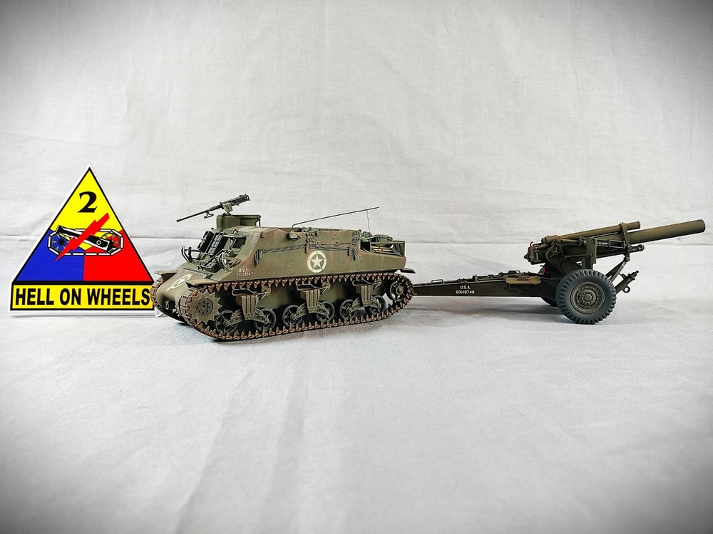 Built 1/35 M7 variant US Army Prime Mover with M1a1 155mm towed howitzer
