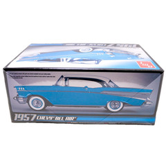 AMT 1957 Chevy Bel Air 1:25 Scale Model Car Kit