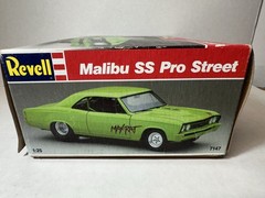 Revell Chevy Malibu SS Pro Street 1:25 Model Kit #7147 1989 (COMPLETE / UNBUILT)