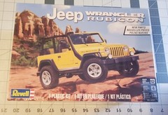 REVELL 85-4501 JEEP WRANGLER RUBICON MODEL KIT NIB 1:25 SCALE