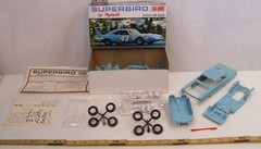 JO-HAN 1970 SUPERBIRD BY PLYMOUTH STOCK OR RACE CAR MODEL KIT BOXED 1:25 GC-1470