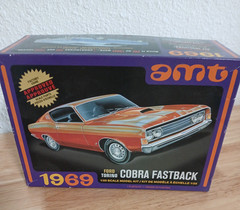 AMT 1969 Ford Torino Cobra Fastback Model Kit 1:25! Build it one of two ways!!