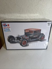 SKILL 2 MODEL KIT 1925 FORD T “CHOPPED” SET OF 2 PCS 1/25 SCALE Factory Sealed