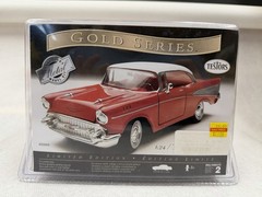 Testors Gold Series 1/24 Limited Edition Red & White 55 Chevy Bel Air Model Kit