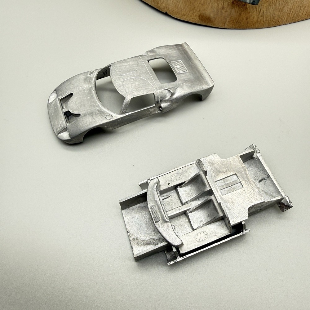 1:43 White Metal Ford GT40 Body & Chassis Only Grand Prix Models Unbuilt