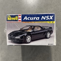 Revell Acura NSX 1:24 Model Kit Factory Sealed New in Box 1999 85-2577