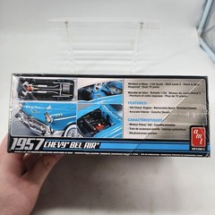 AMT 1957 Chevy Bel Air Model Car Scale 1:25 – Blue/White Skill 2
