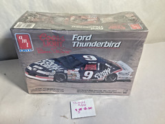 AMT/ERTL #6740 Ford Thunderbird Bill Elliott 1:25 model kit new in shrink wrap