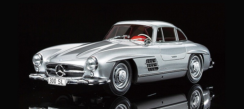 Tamiya 1/24 Mercedes-Benz 300SL Plastic Model Kit 24338
