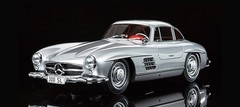 Tamiya 1/24 Mercedes-Benz 300SL Plastic Model Kit 24338