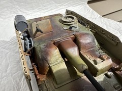 1/35 BUILT STURMGESCHUTZ IV WITH CONCRETE ARMOR-WELL BUILT READY TO DISPLAY.