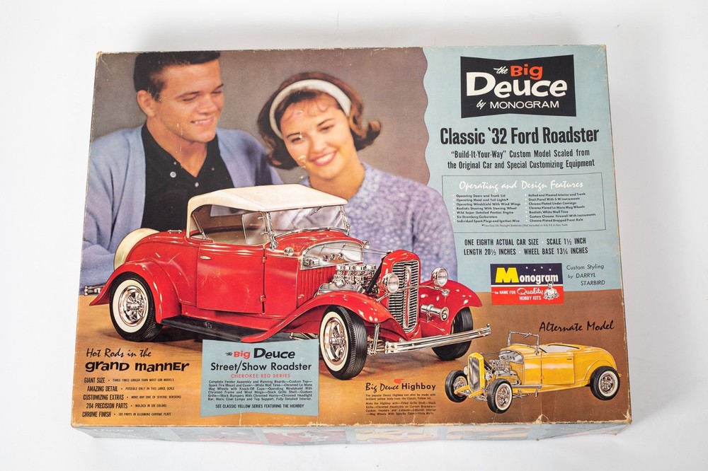 Monogram Big Deuce Classic ’32 Ford Roadster 1/8 Scale Model Kit Unbuilt w/ Box