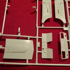 Revell Pete Brock BRE Datsun 260Z H-1402 Model Kit Open Box Partially Started