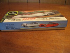 Hawk 1:32 Powered Bobcat Sports Vintage (1962) Roadster Kit No. 633-60