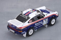 Platz/BEEMAX 1/24 Porsche 911 Carrera 3.2 4×4 (Type 953) 1984 Paris-Dakar Rally