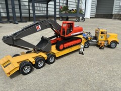 NEWRAY BACKHOE EXCAVATOR MODEL FITS ON AMT LOWBOY TRUCK TRAILER 1:25
