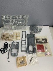 Hubley Classic Metal Kit 1930 Packard Roadster Unassembled w/ Box & Instrictions
