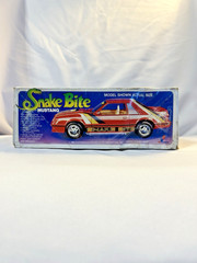 MPC FORD Mustang Cobra “Snake Bite” 2 ‘n 1 model kit NEW in FACTORY SEALED BOX