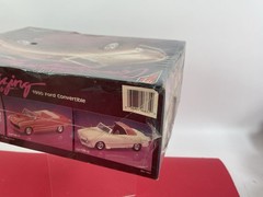 AMT 1950 Ford Convertible Customizing 1/25 Scale Vintage Model Kit 1987 sealed