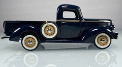 Ford Pickup Truck Vintage Classic Custom Built Metal Body Model Car Race Promo