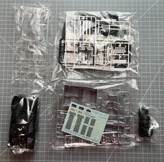 Aoshima RAV4 J RV-36 JAOS URBAN 1/24 Model Kit / CIB