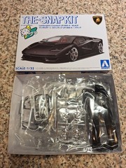 Aoshima 1/32TH The Snap Kit Lamborghini Countach LPI 800-4 Black Model Kit New