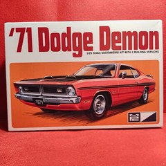 Windshield For 1971 Dodge Demon 1:25 scale model car part MPC