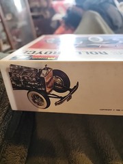 VINTAGE NOS MIB MONOGRAM CLASSIC ROLLS ROYCE 1966 PHANTOM II PC109300 MODEL KIT
