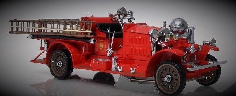 Fire Engine Truck Ford Pumper Built1 24Metal Model Vintage Antique1920Pickup Car