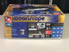 OPEN BOX 2002 AMT ERTL 1:25 Plastic Model Kit GEORGE BARRIS MOONSCOPE #31565