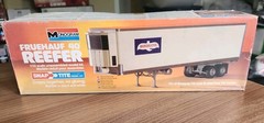 MONOGRAM 1/32 SCALE FRUEHAUF 40’ REEFER NEW INSIDE CIRCA 1980! Sealed Vintage