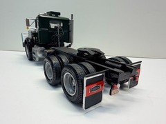 AMT 1:25 Scale Autocar A64B Logging Truck John Klaver Pro-Built Model Kit