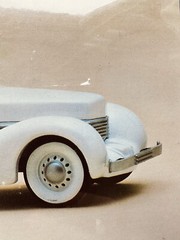 Highway Pioneers 1936 Cord Beverly Phaeton 1:32 Model Kit Mini Craft New Sealed
