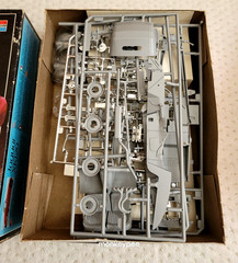 VTG 1979 Monogram 6103 Jaguar XK120 Metal Body Model Kit 1/24