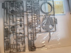 Border BT-010 1/35 TIGER I EARLY PRODUCTION SD.KFZ.181 Model Kit Tank