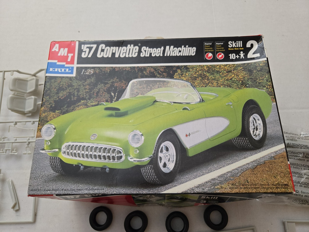 AMT Ertl 1957 Corvette Street Machine 1/25 Model Kit – Open Box, As Shown
