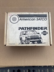 Vintage 30 Year Old Nissan Pathfinder #30001 Plastic Model Kit 1:24 Scale New