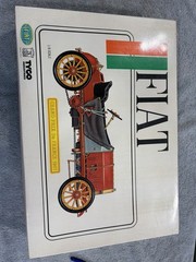 Pocher F-2 Fiat 130 HP 1:8 Unassembled Car Kit