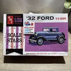 AMT ’32 Ford V-8 Coupe Scale Stars 1:32 Scale Model Kit AMT 1181/12 NIB