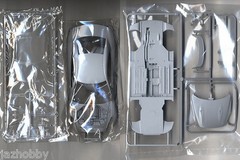Tamiya 24300 1/24 Scale Plastic Model Sports Car Kit Nissan GT-R R35