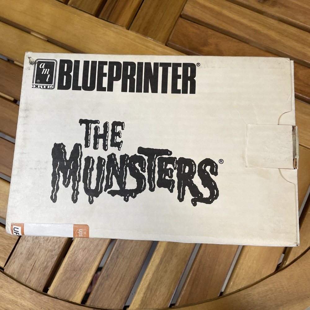 AMT ERTL BLUEPRINTER THE MUNSTERS Koach & Dragula TV Car Model Kits #8059