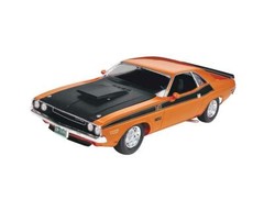 Revell 852596 1/24 70 Dodge Challenger 2N1 Model Kit