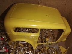 HOT ROD magazine Custom ’32 Chopped Sedan 1986 Revell 1:25 Model Kit incomplete
