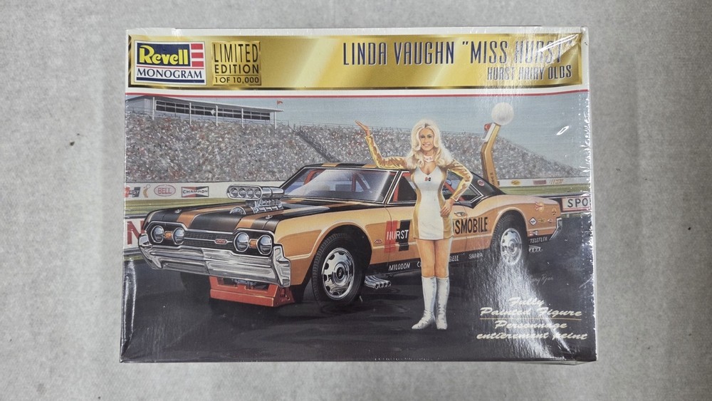 Revell/Monogram 1/24 Linda Vaughin “Miss Hurst” 85-2564 Factory Sealed