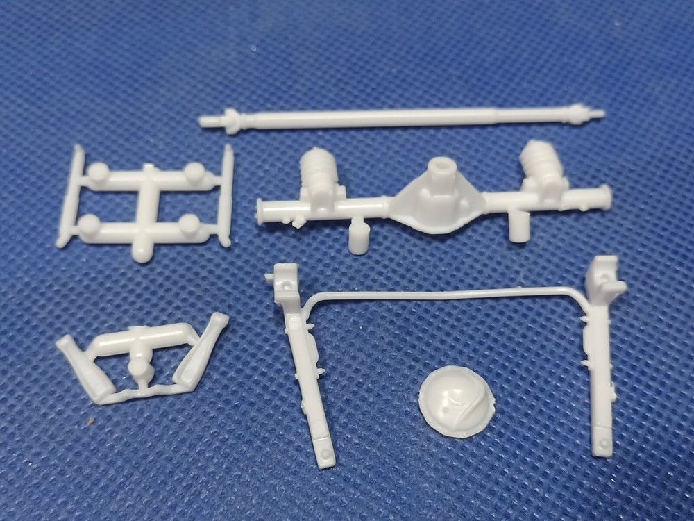 🌟 Rear End 1968 Chevelle SS 396 1:25 Scale 1000s Model Car Parts 4 Sale Revell
