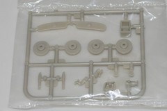 MOEBIUS 1971 F-250 CUSTOM 4×4 2567 ⭐PARTS⭐ BATTERY+WHEEL JACK+MORE 1:25
