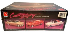 AMT 1950 Ford Convertible Customizing Series 1:25 Sealed Kit #6831 (B244)
