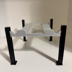 4 post model car lift 1:24 1:25 scale KIT Diorama In Black And Gray!! Paintable
